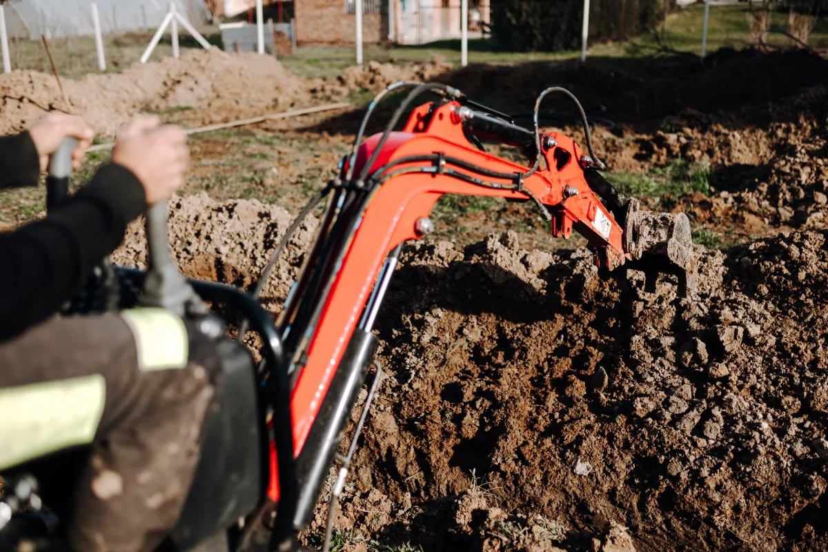 Kertépítés Balatonlellén