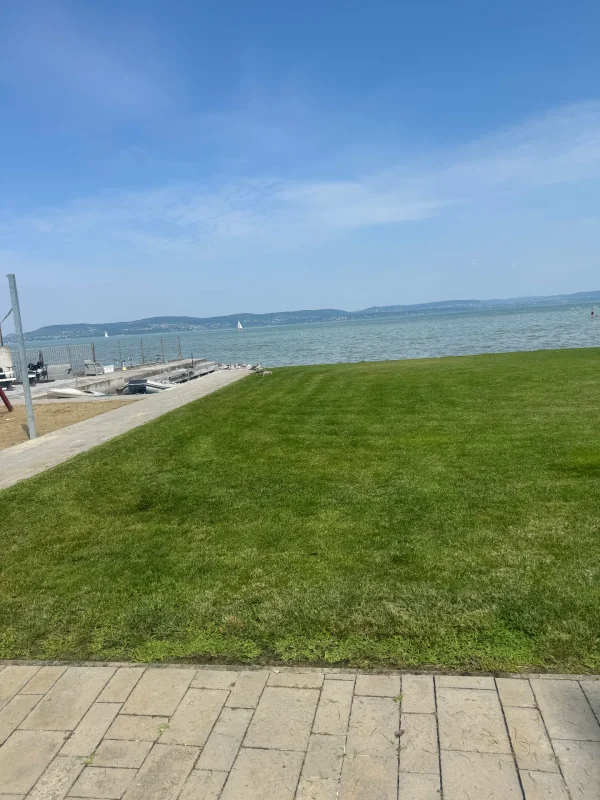Prémium Társasházi Kertfenntartás és Zöldfelület Kezelés a Balaton Déli Partján